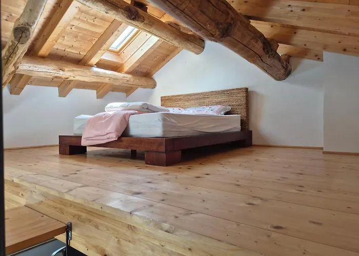 Quarto em Acomodações Particulares Casa S Antonio Aradolo *